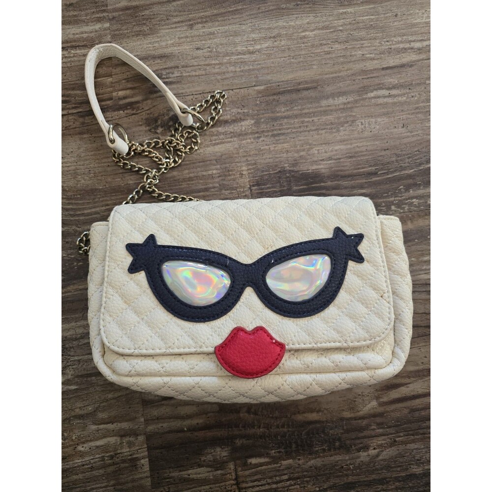 Charming Charlie Red Lips Sunglasses Face Crossbody Chain Handbag 10x6